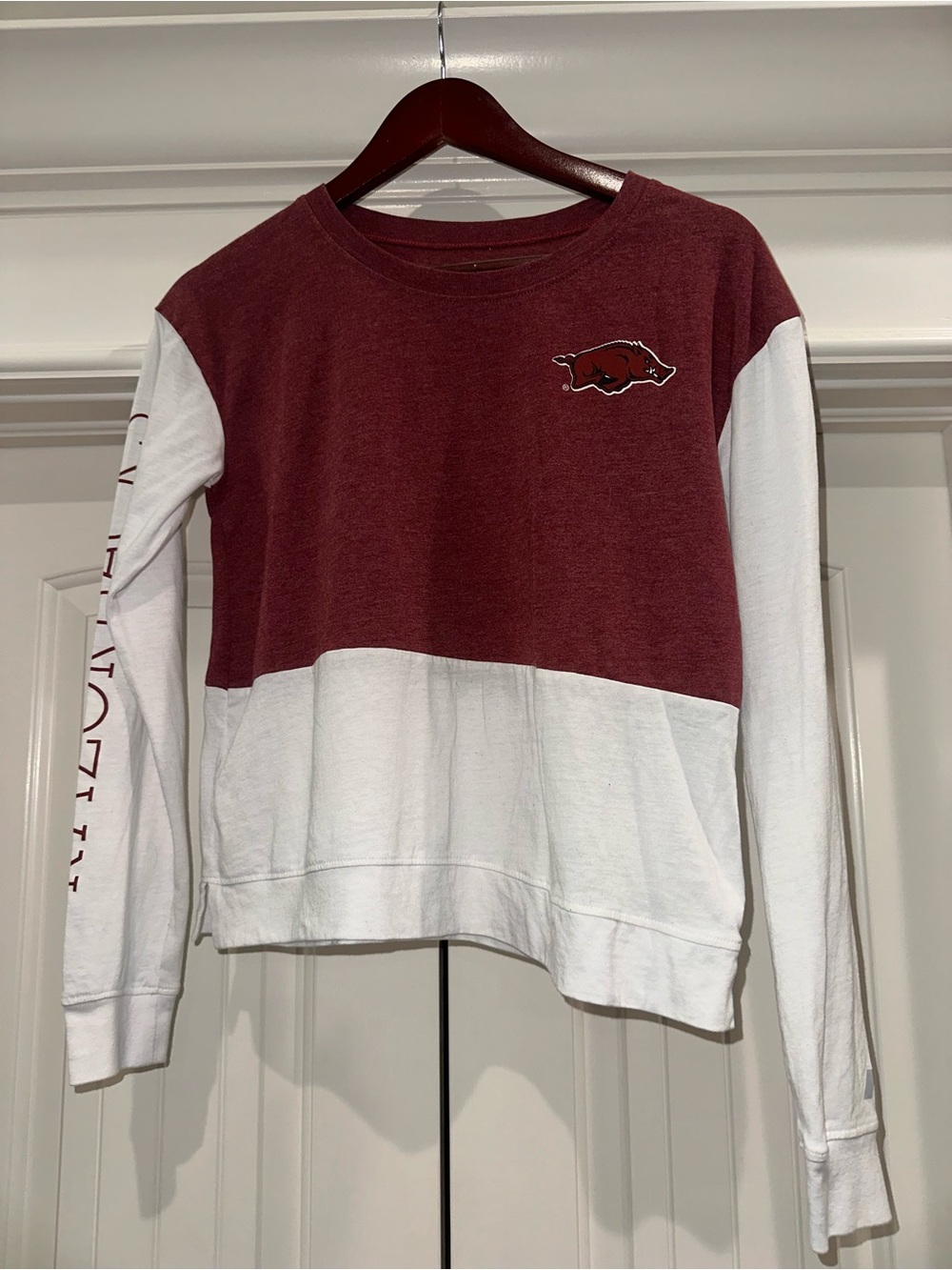 Arkansas Razorbacks Youth Small Long Sleeve Color Block Tee Shirt 4-6